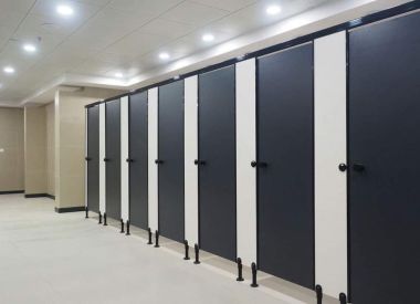 CHUYÊN CUNG CẤP TẤM VÁCH NGĂN VỆ SINH COMPACT HPL SỈ VÀ LẺ TẠI BÌNH DƯƠNG GIÁ RẺ UY TÍN CHẤT LƯỢNG