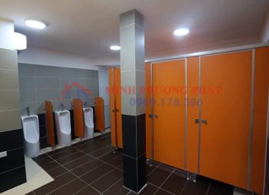 CHUYÊN CUNG CẤP LẮP ĐẶT VÁCH NGĂN VỆ SINH COMPACT CÁC KHU CÔNG NGHIỆP ĐỒNG NAI - BÌNH DƯƠNG -VŨNG