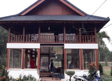 KINH CUONG LUC -  CHUYÊN THI CONG THIET KE NHA GỖ  KINH DONG NAI