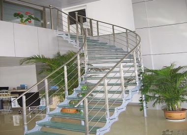 CHUYÊN THI CÔNG CẦU THANG, LAN CAN INOX RẺ NHẤT ĐỒNG NAI