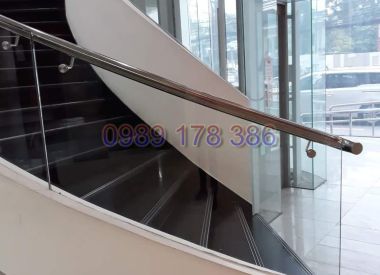 THI CÔNG  BÁO GIÁ CẦU THANG KÍNH , LAN CAN KÍNH GIÁ RẺ BIÊN HÒA ĐỒNG NAI UY TÍN