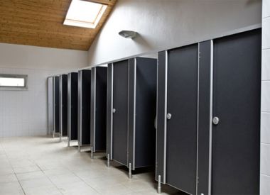 VÁCH NGĂN NHÀ VỆ SINH COMPACT-VÁCH NGĂN GIÁ RẺ-CHUYÊN LẮP ĐẶT VÁCH NGĂN COMPACT BIÊN HÒA ĐỒNG NAI.