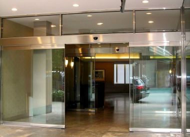 CỬA TỰ ĐỘNG, CỬA KÍNH CƯỜNG LỰC -,CỬA KÍNH TỰ ĐỘNG ĐỒNG NAI ,BÌNH DƯƠNG , VŨNG TÀU UYTÍNCHẤTLƯỢNG